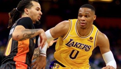 战热火前湖人收获俩好消息：韦少冷静+浓眉伤愈