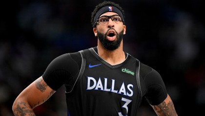 网页版入口-又双叒伤了！独行侠目前战绩为14胜24负 浓眉缺席时仅为4胜14负